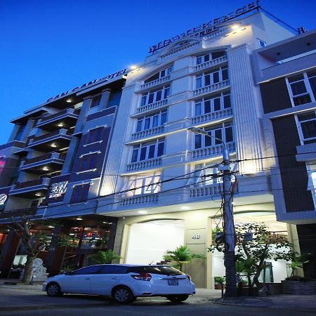 Miami Beach Hotel & Apartment Da Nang Exterior photo