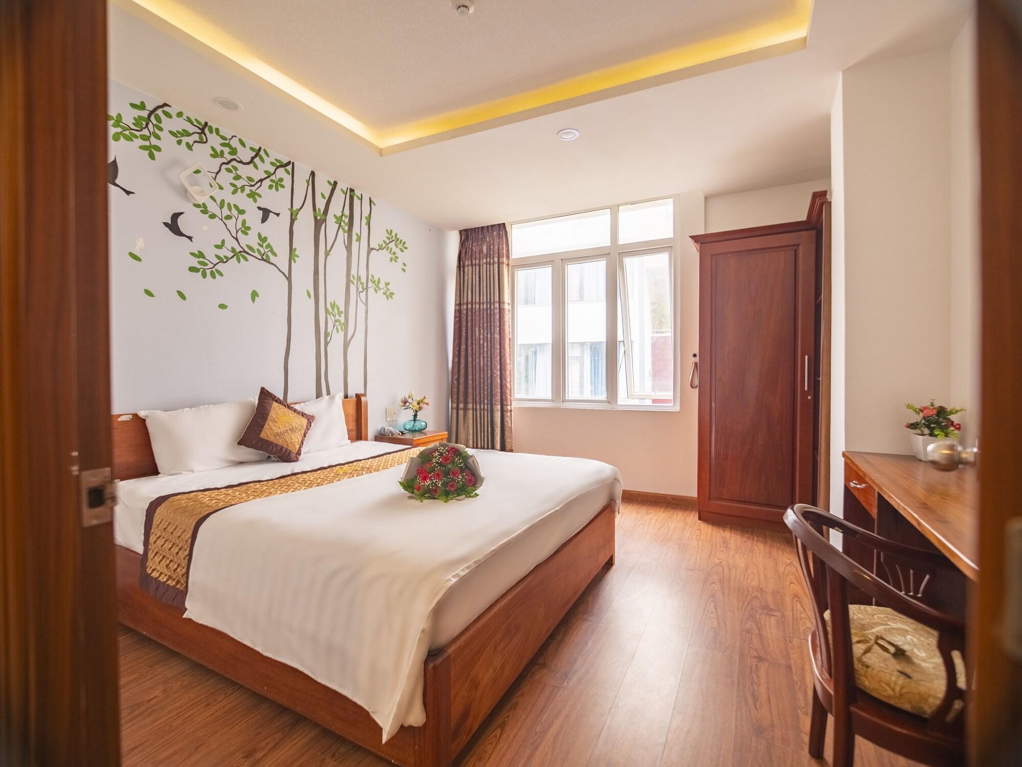 Miami Beach Hotel & Apartment Da Nang Exterior photo