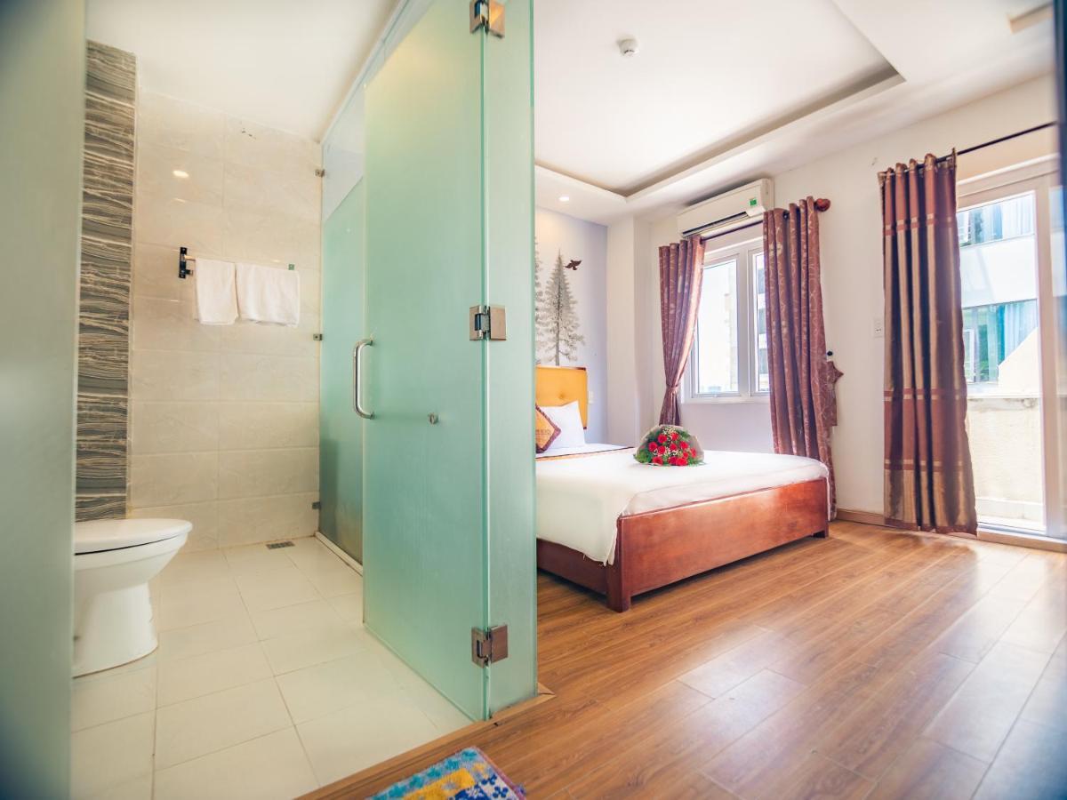 Miami Beach Hotel & Apartment Da Nang Exterior photo